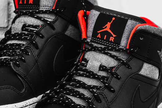 Air Jordan 1 Mid Black/Dark Grey/Infrared 23